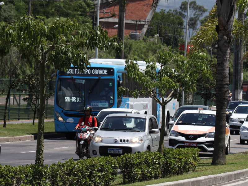 Nosso transporte público  MODERNIDADE, SUSTENTABILIDADE, ACESSIBILIDADE E  MOBILIDADE INTERMODAL