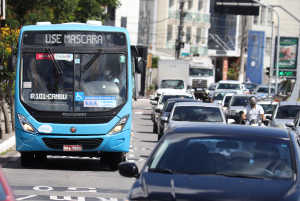 Especialista avalia que sem o transporte coletivo nas ruas, as cidades sofreriam de forma econômica e, além disso, o convívio social seria prejudicado